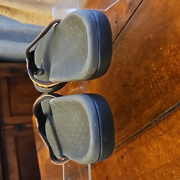 VIONIC | ORTHAHEEL TIDE II | BROWN LEOPARD THONGS - Picture 5 of 9